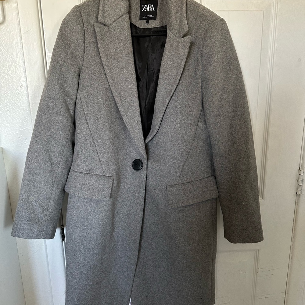 Zara Women's Gray Coat